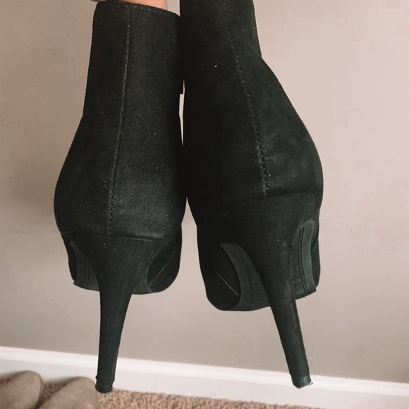 black booties - Picture 4 of 6